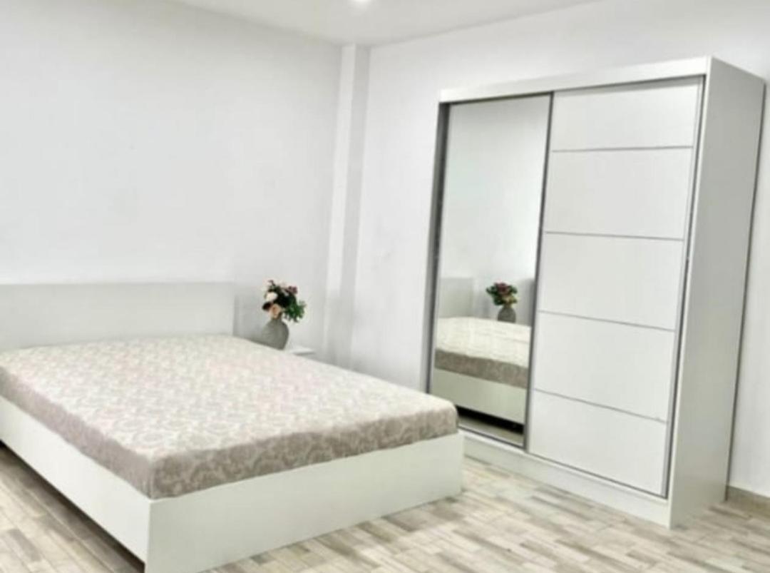 Apartament 3 Cam Grand Arena Bukareszt Zewnętrze zdjęcie